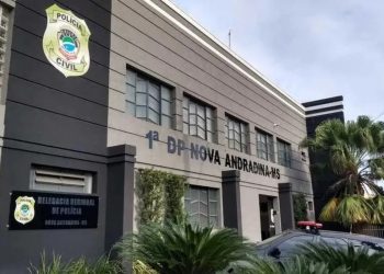 Dupla em moto ataca grupo a tiros e mata duas pessoas em Nova Andradina (MS)